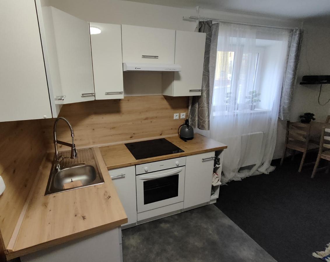 Apartmany Na Ceste Desná Exteriör bild