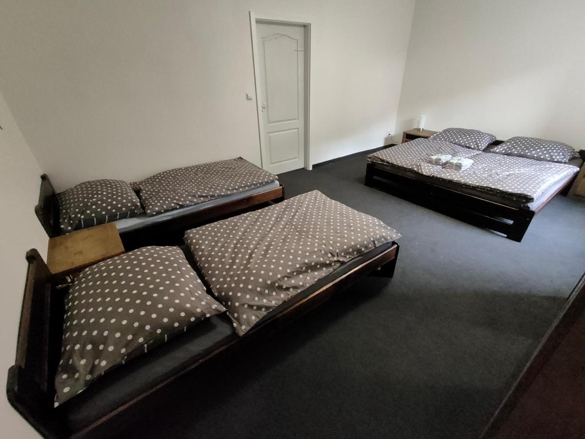 Apartmany Na Ceste Desná Exteriör bild
